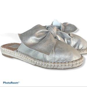 DOLCE VITA Slides gold Desirae bow espadrilles